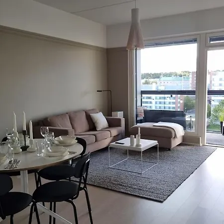 Tasokas Ja Viihtyisae Huoneisto!