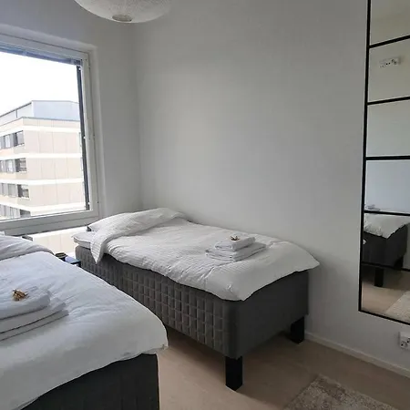 公寓 Tasokas Ja Viihtyisae Huoneisto! 坦佩雷